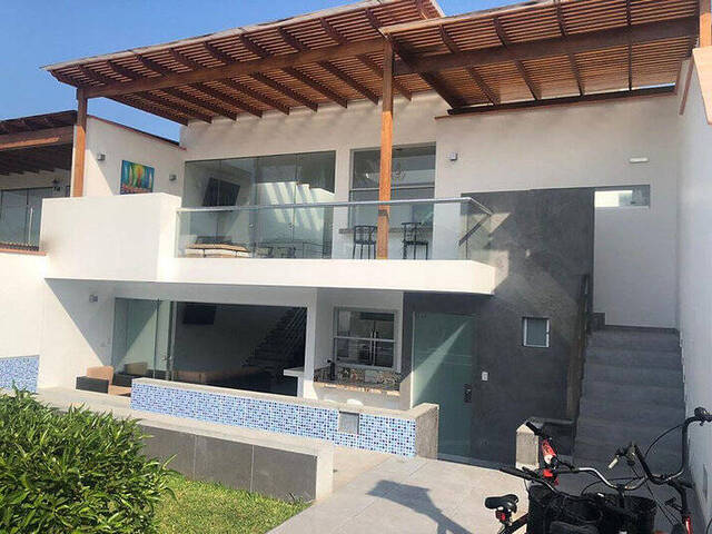 #11 - Casa para Venta en Lima - LIM - 1