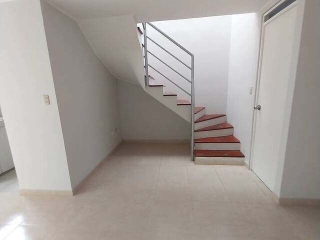 #19 - Casa para Venta en Lima - LIM - 2